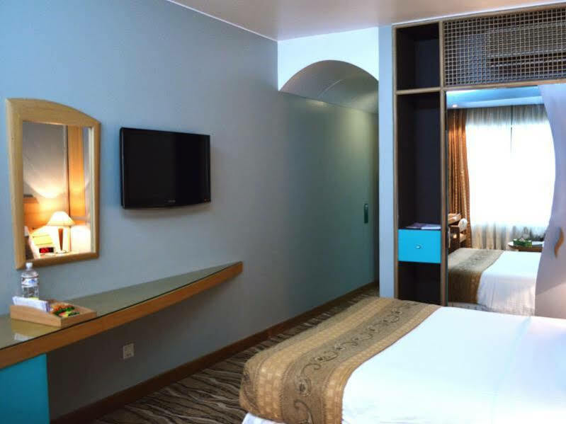 La Vinci Hotel Dhaka Zewnętrze zdjęcie